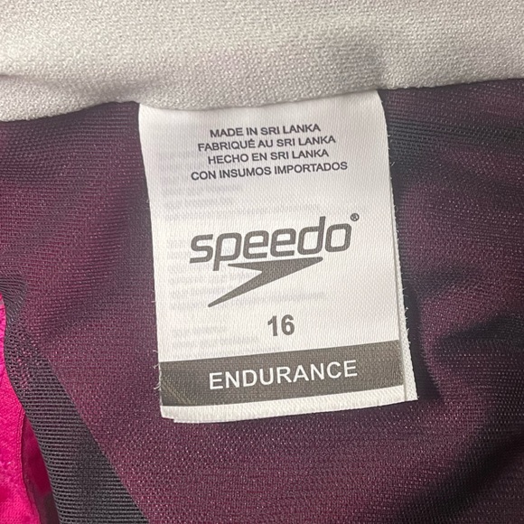Speedo Size 16 Fuchsia Shirred One Piece Tummy Control UPF 50 - Picture 5 of 7